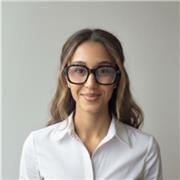Studentessa universitaria competente e disponibile per aiuto compiti, inglese, italiano e fisica! Contattami per maggiori info